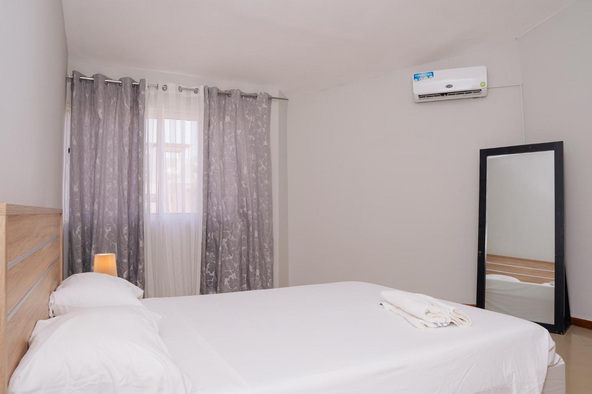 Praia Guest House Екстер'єр фото